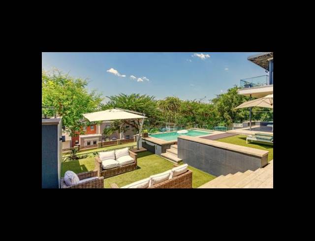 4 BEDROOM HOUSE FOR SALE IN COPPERLEAF ESTATE